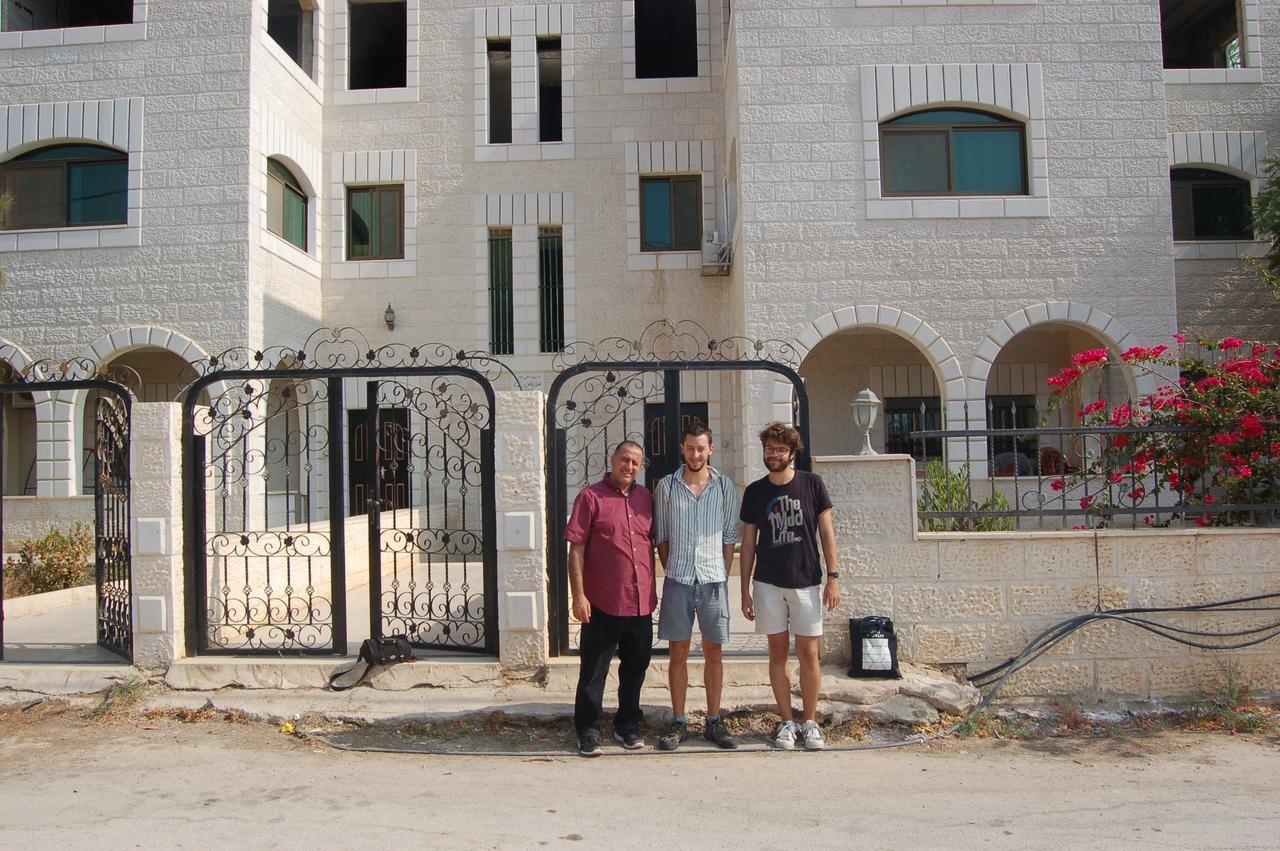 Jericho Waleed'S Hostel Exterior foto